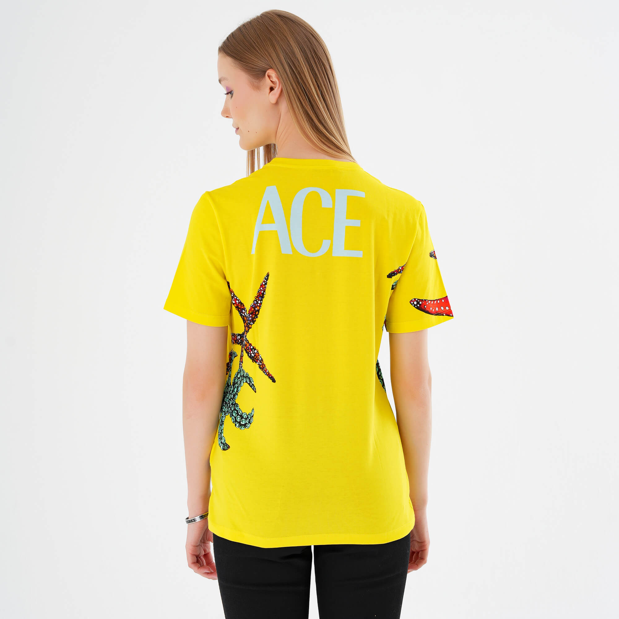 Versace - Yellow Starfish Printed Cotton T shirt IT42